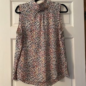 X-LARGE High Low sleeveless dress shirt.